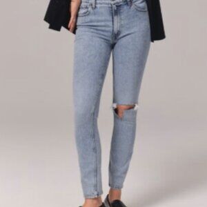 Abercrombie & Fitch The Skinny High Rise Ripped Jean